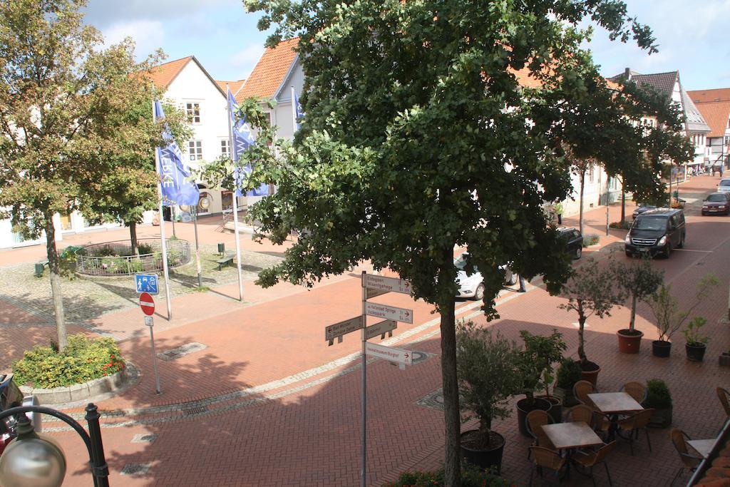 Hotel Deutsches Haus à Springe Extérieur photo