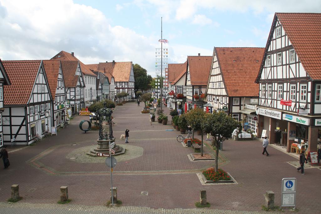 Hotel Deutsches Haus à Springe Extérieur photo